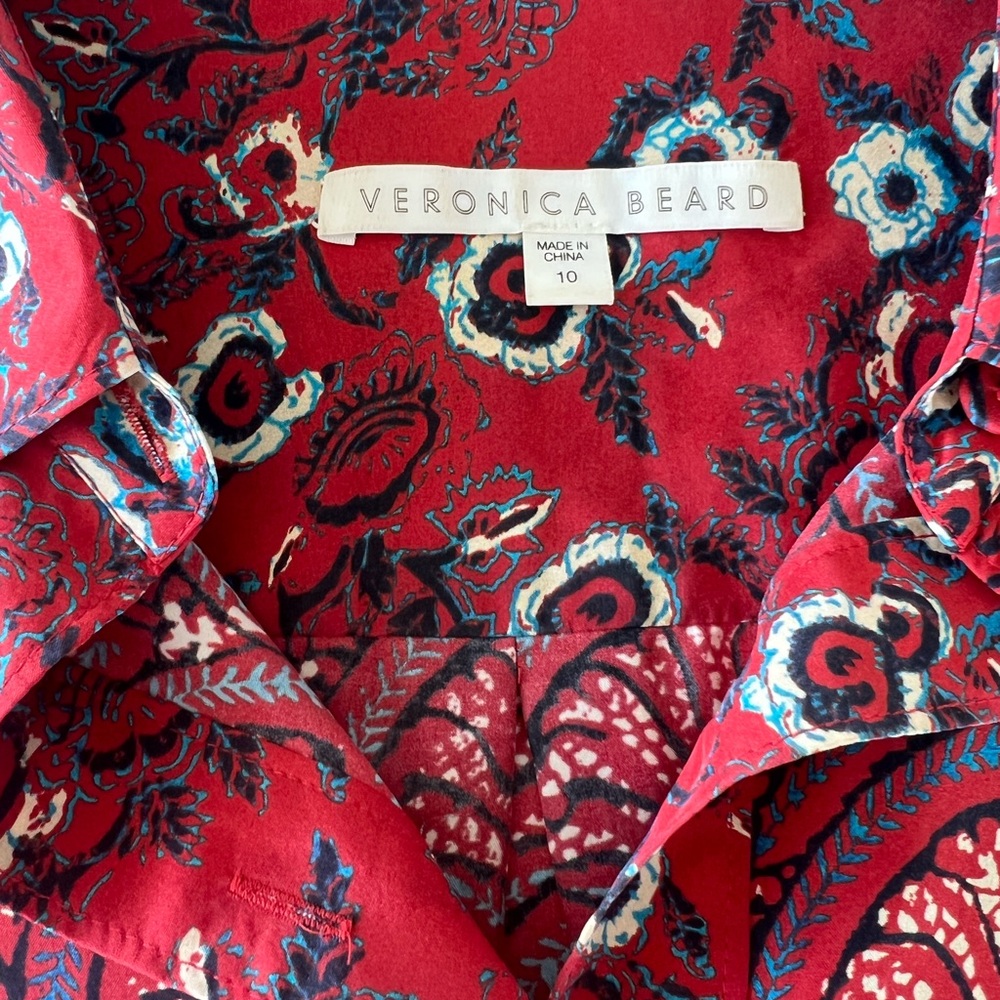 Veronica Beard silk blouse. Looks great with white or blue jeans.